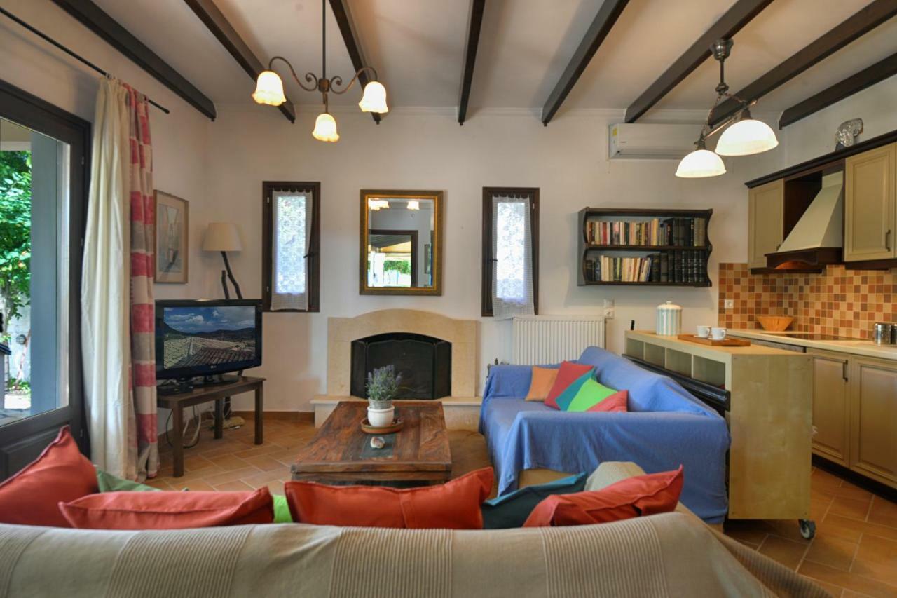 Villa Sofia Agios Georgios  Luaran gambar