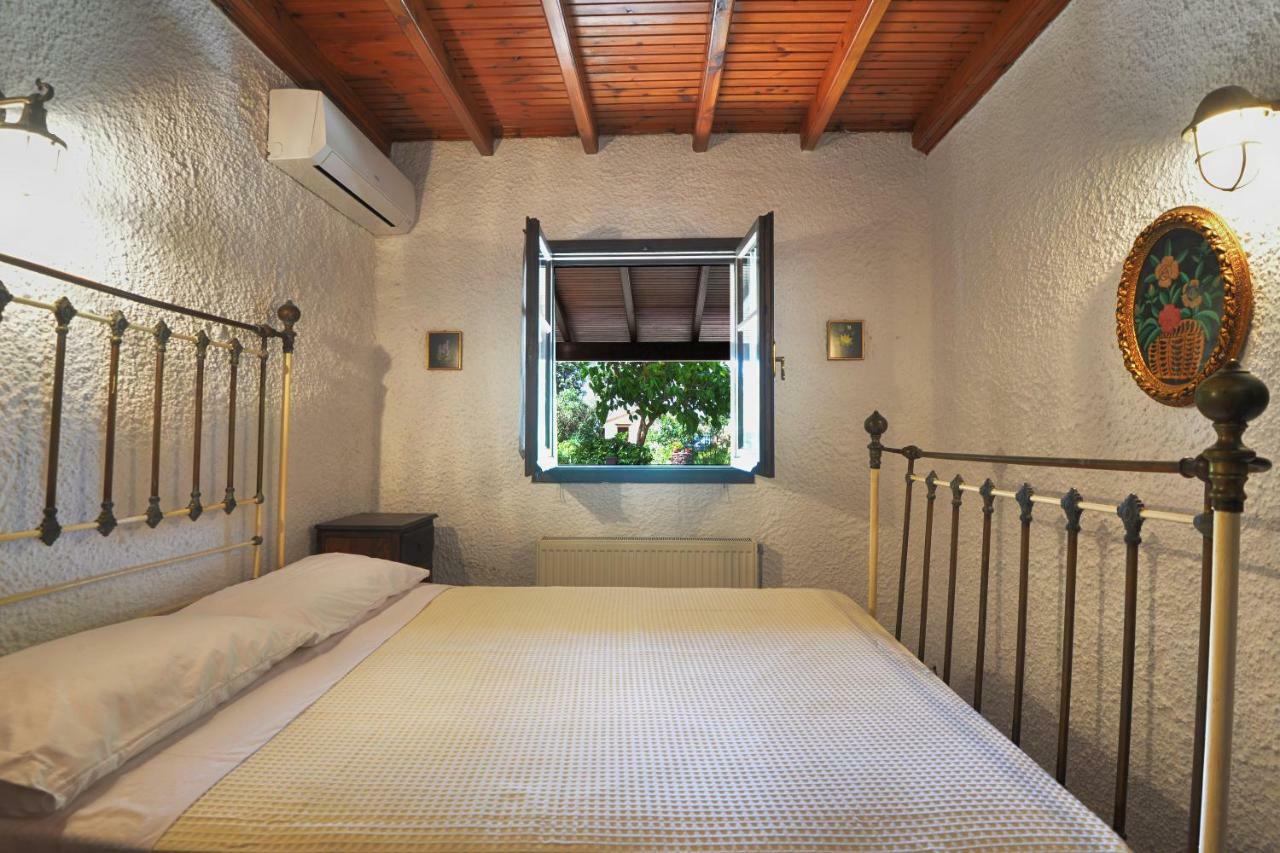 Villa Sofia Agios Georgios  Luaran gambar